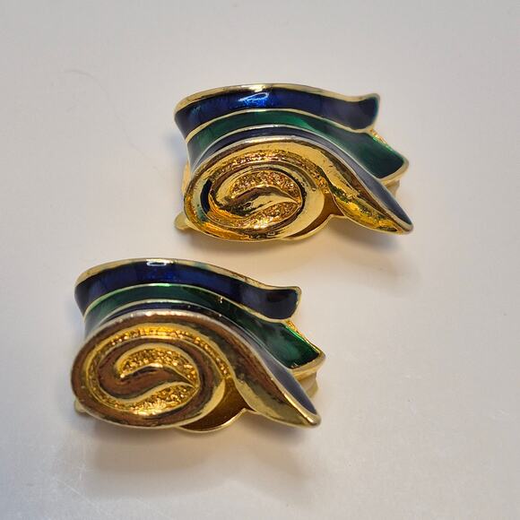 Vintage Emerald Green Royal Blue and Gold-tone Tulip Cloisonne Clip-on Earrings - Picture 3 of 11